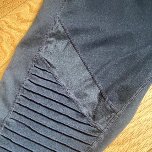Zella from Nordstrom Mesh Panel Moto Leggings - Picture 2 of 6